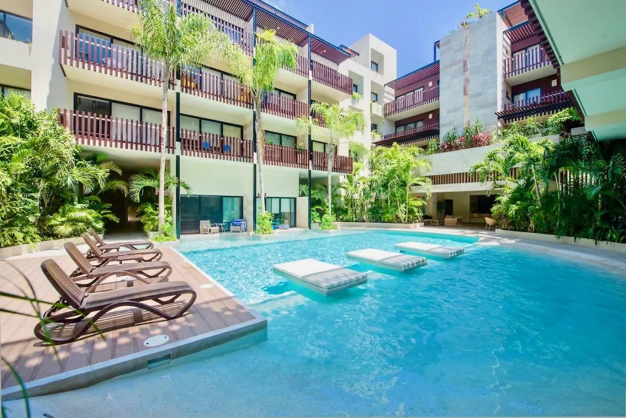 Palmares Condo Rentals Playa del Carmen