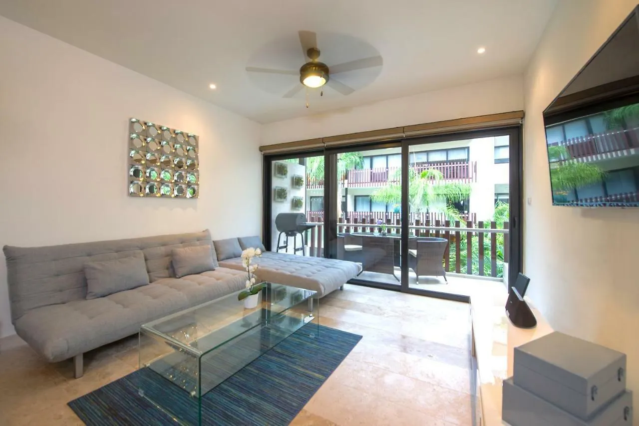 Palmares Condo Rentals Playa del Carmen 0*,  México