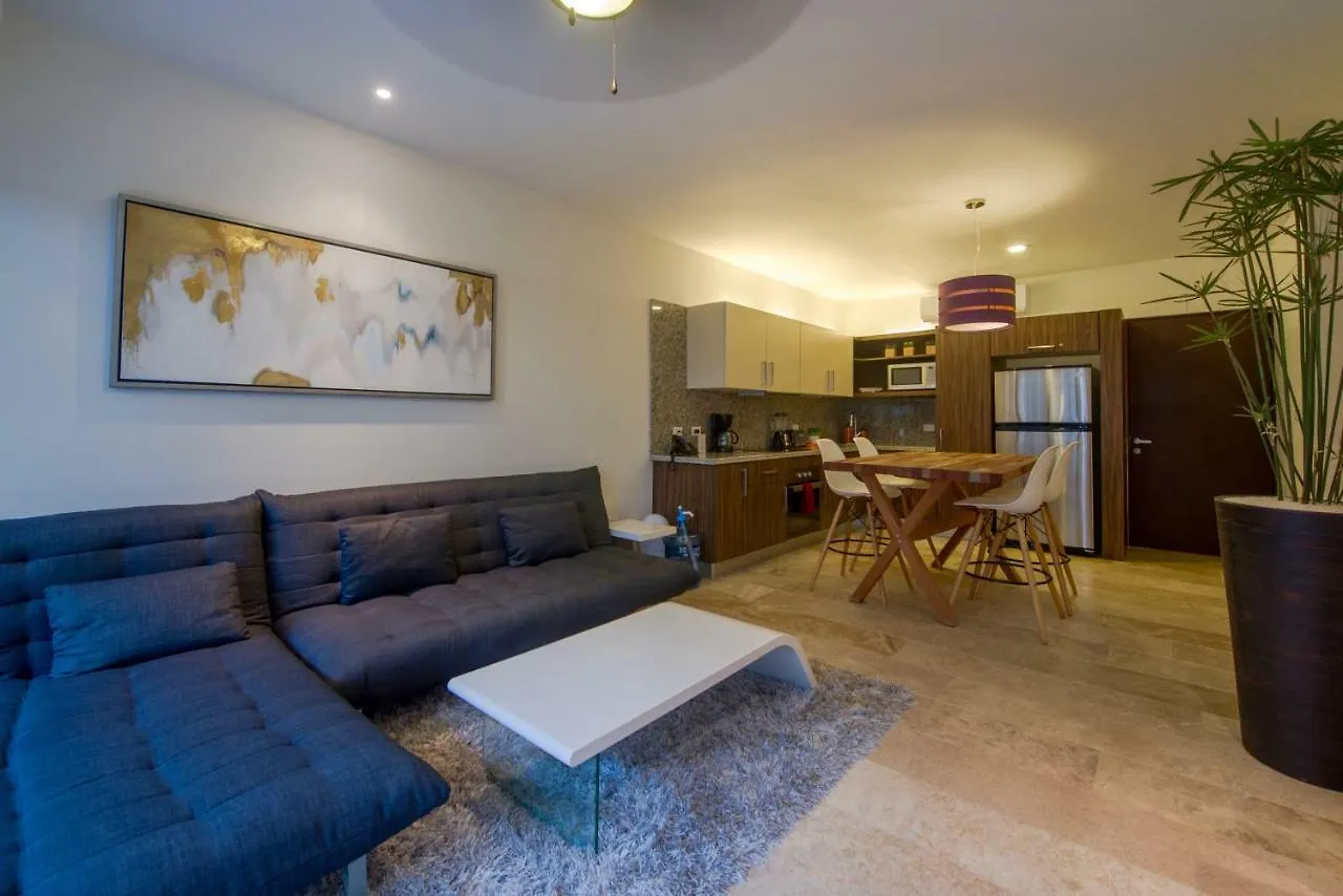 Palmares Condo Rentals Playa del Carmen