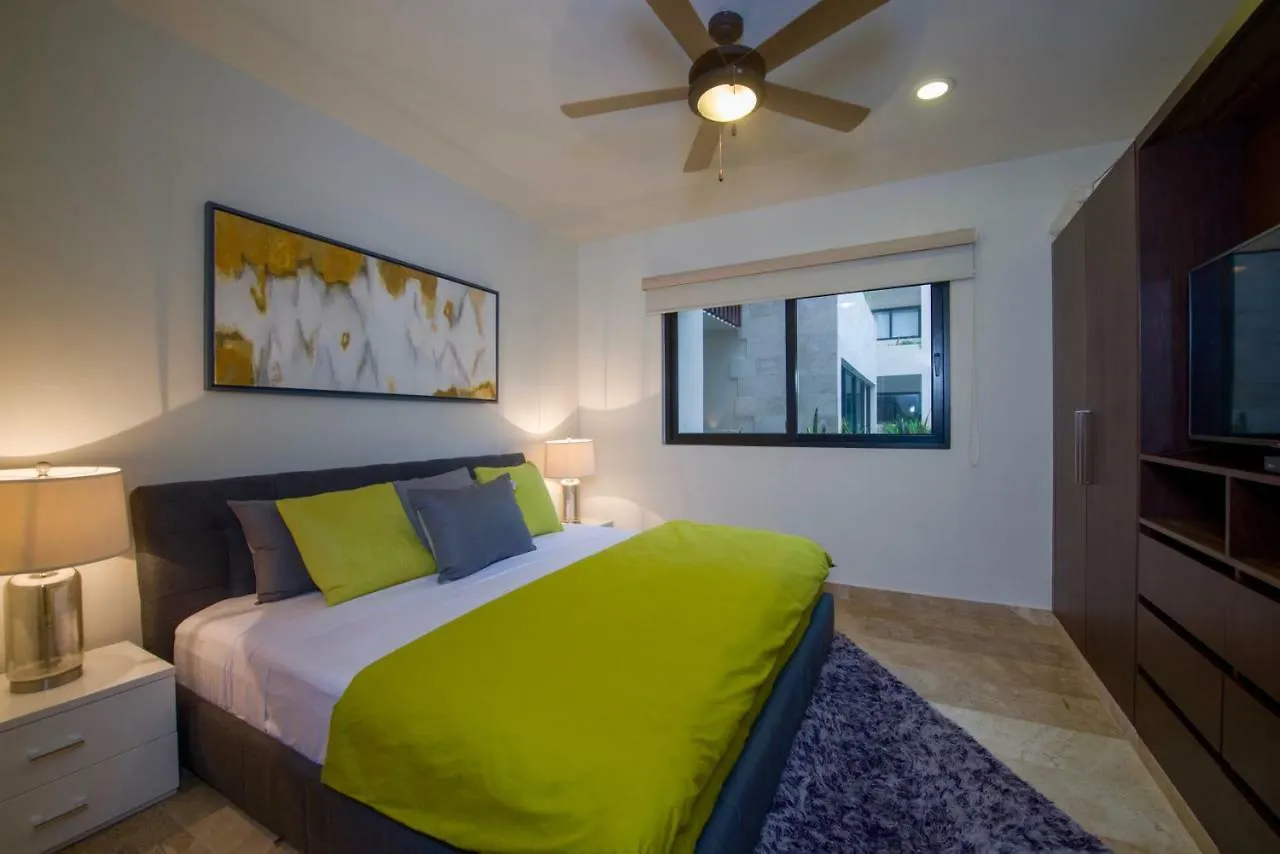 Palmares Condo Rentals Playa del Carmen Appartement