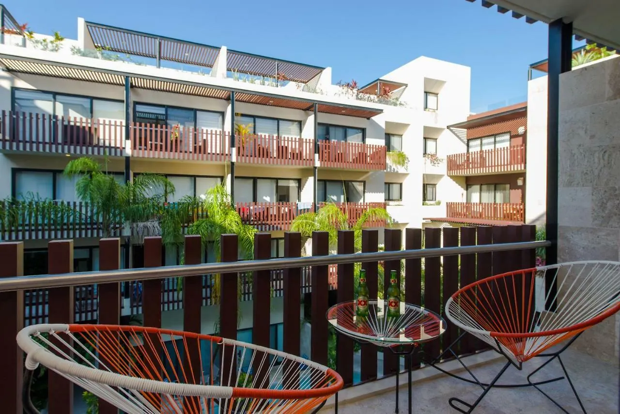Palmares Condo Rentals Playa del Carmen
